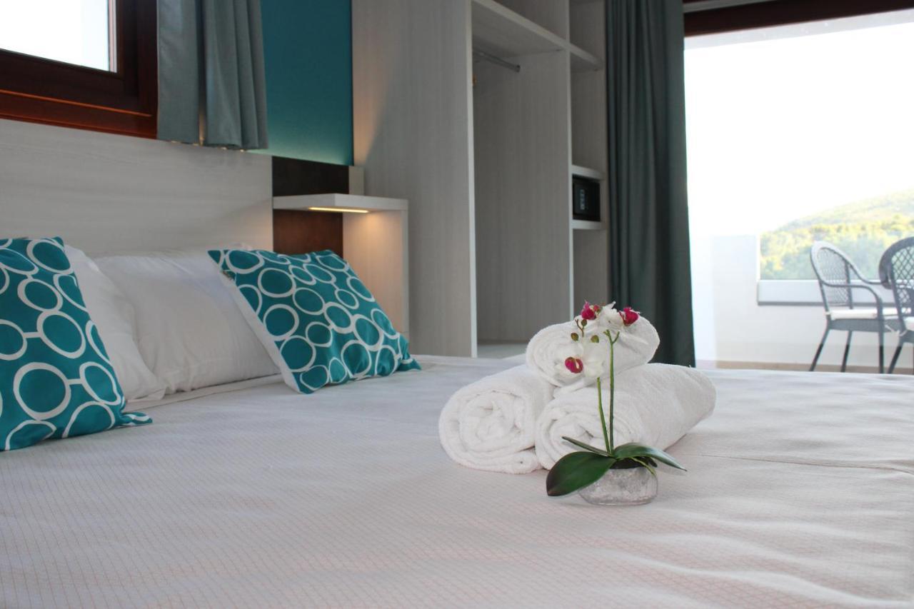 I Ginepri Hotel Cala Gonone Buitenkant foto