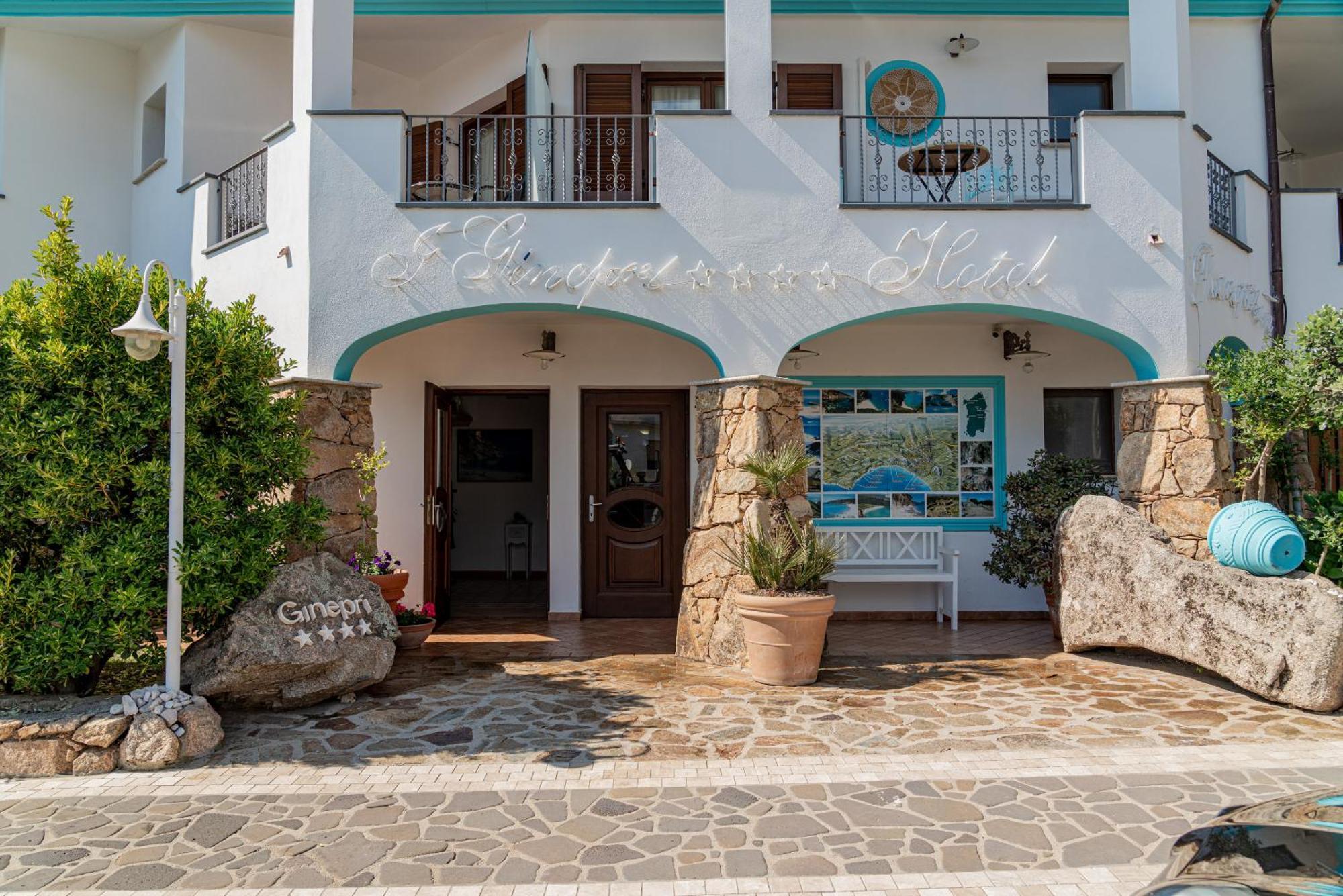 I Ginepri Hotel Cala Gonone Buitenkant foto