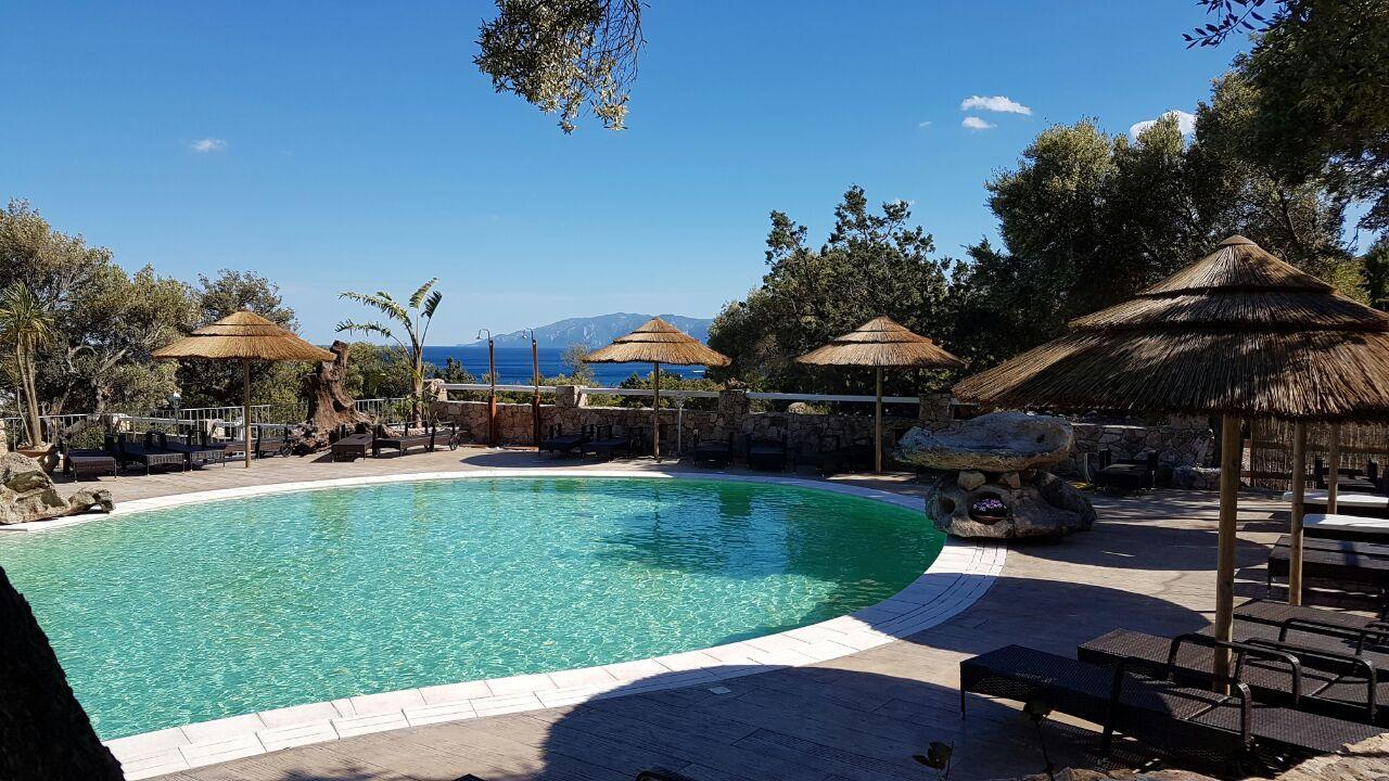 I Ginepri Hotel Cala Gonone Buitenkant foto