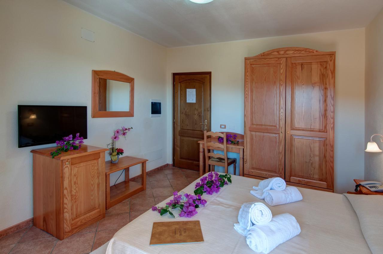 I Ginepri Hotel Cala Gonone Buitenkant foto