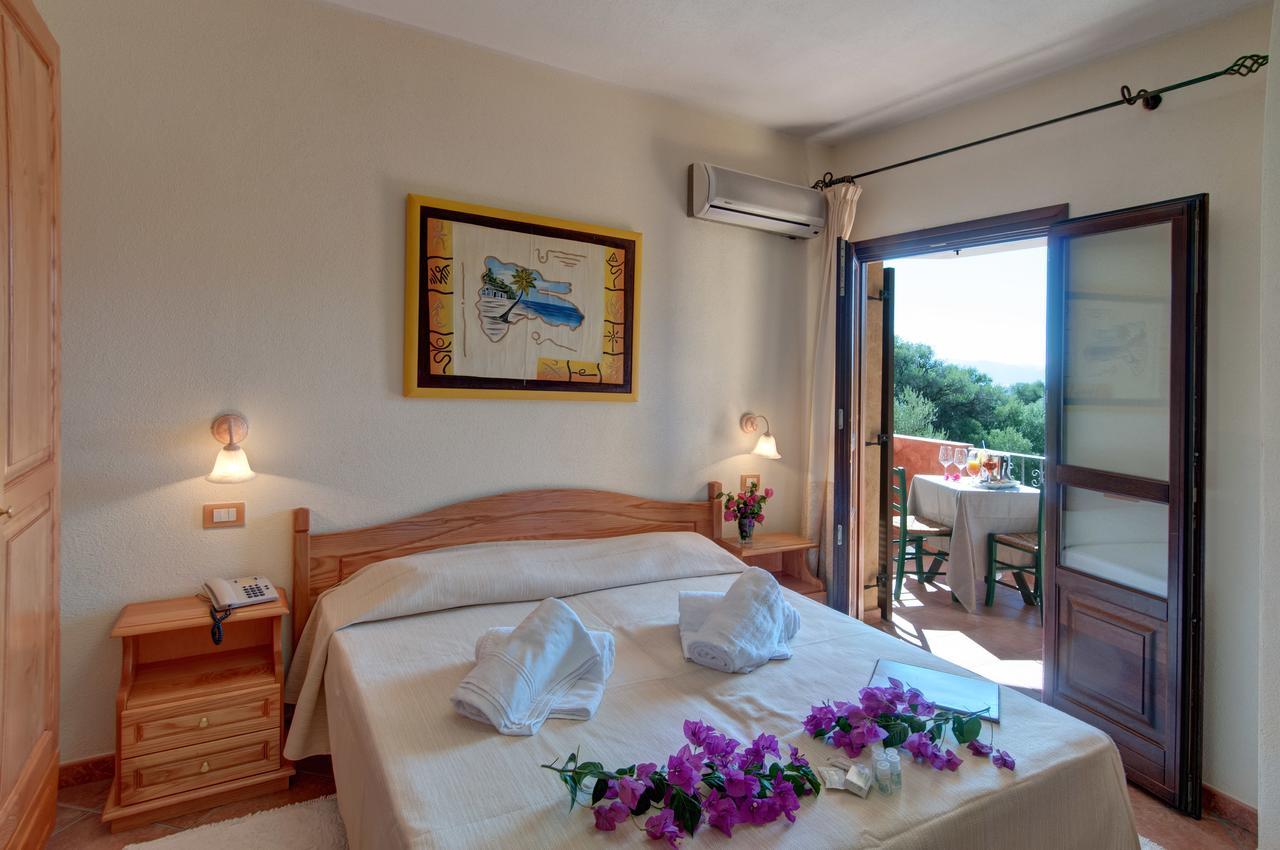 I Ginepri Hotel Cala Gonone Buitenkant foto